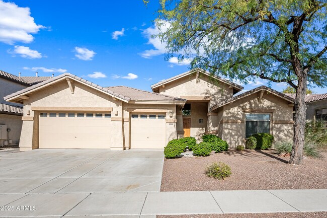 property at 2122 W Red Range Way