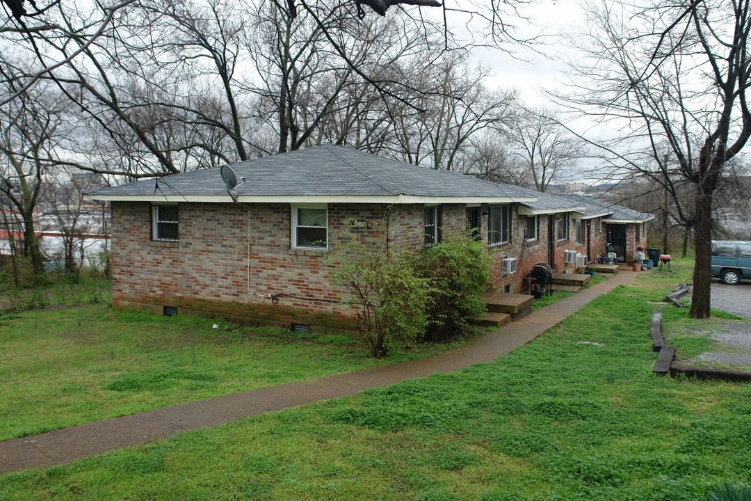 2311 Booker St in Nashville, TN - Building Photo