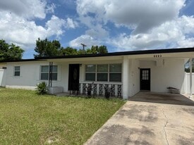 6003 W Harwood Ave in Orlando, FL - Building Photo