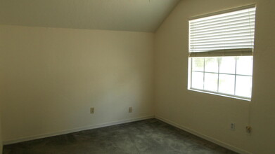 3525 NW 86 Way in Gainesville, FL - Building Photo - Building Photo