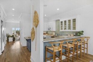 5231 E County Hwy 30A in Santa Rosa Beach, FL - Building Photo