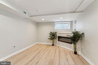 431 S 62nd St in Philadelphia, PA - Building Photo - Building Photo