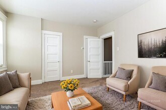 900 Marcella St in Philadelphia, PA - Building Photo - Building Photo