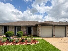 4126 Park Douglas Dr in Houston, TX - Building Photo