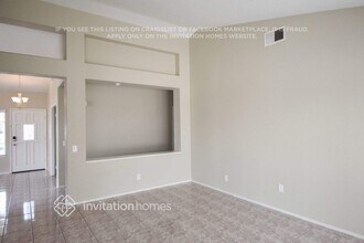10025 Miracanto Way in Moreno Valley, CA - Building Photo - Building Photo