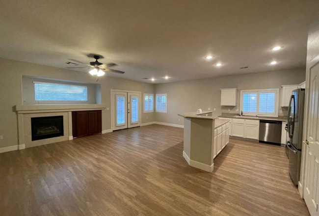 4463 El Presidio Dr in Las Vegas, NV - Foto de edificio - Building Photo