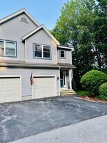 116 Weatherstone Dr in Worcester, MA - Building Photo