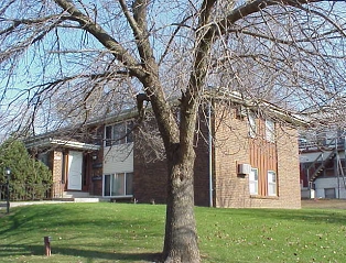 625 D Ave in Nevada, IA - Building Photo