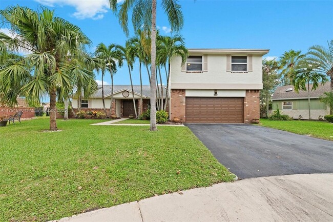 property at 14531 Hampton Pl