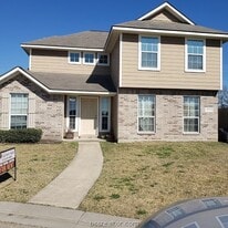 2909 McLaren Dr in College Station, TX - Building Photo