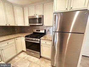 1269 N Dover St in Philadelphia, PA - Building Photo - Building Photo