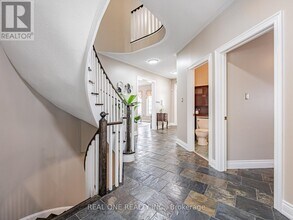 51 Hanson Crescent in Whitby, ON - Building Photo - Building Photo