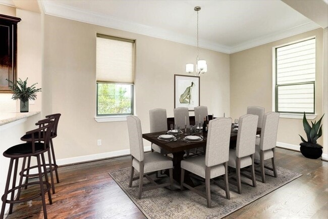 property at 830 W 19th St