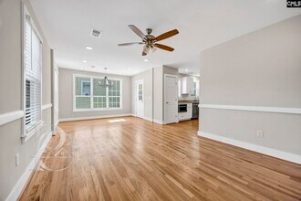706 S Bonham Rd in Columbia, SC - Building Photo - Building Photo