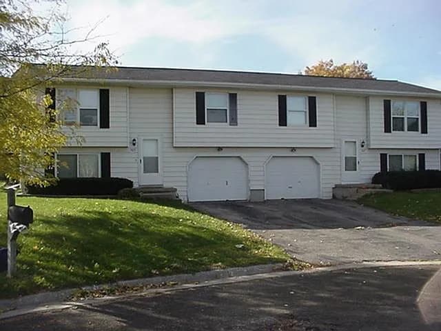 property at 505 Tara Ct