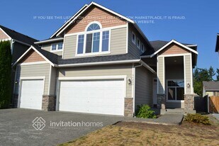 34229 13th Ct SW in Federal Way, WA - Building Photo