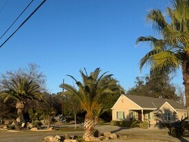 8145-8142 8 1/2 Ave in Hanford, CA - Building Photo