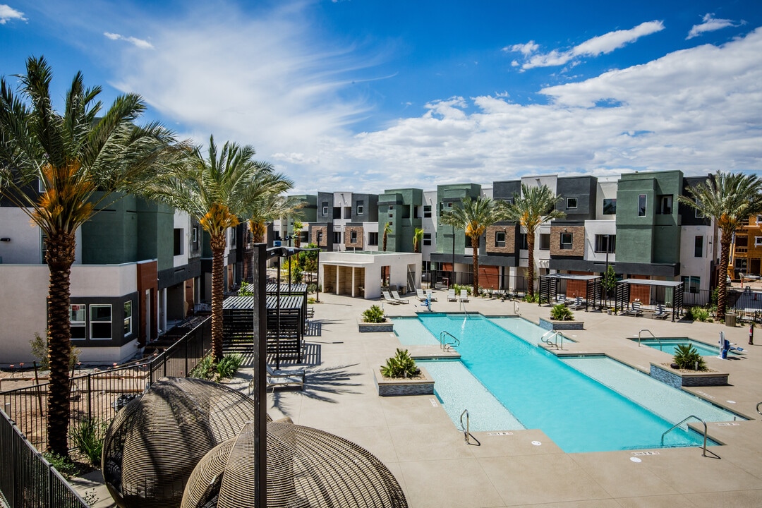 Gateway in Henderson, NV - Foto de edificio