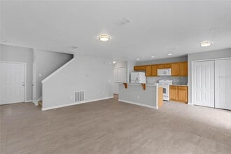 2040 Portcastle Cir in Winter Garden, FL - Building Photo - Building Photo