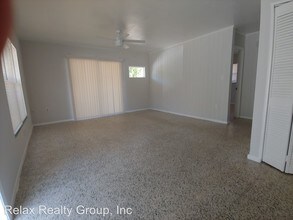 220 Ave Des Parques N in Venice, FL - Building Photo - Building Photo