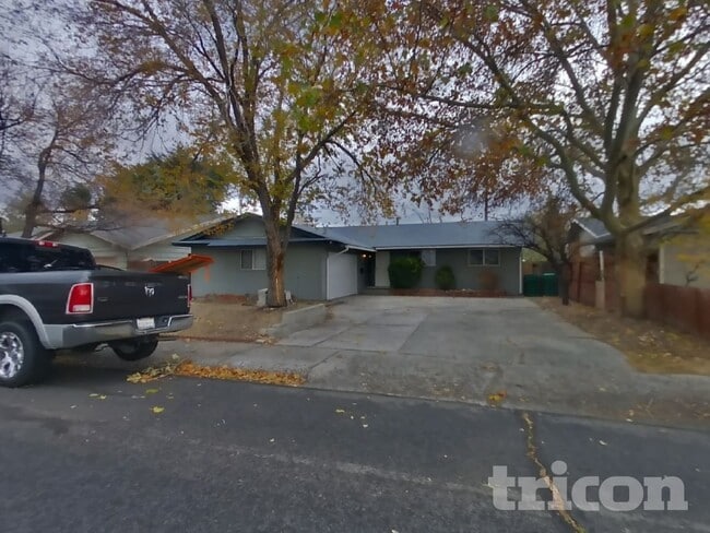 property at 730 Wyoming Ave