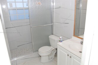 3458 Capri Dr in Fort Lauderdale, FL - Building Photo - Building Photo