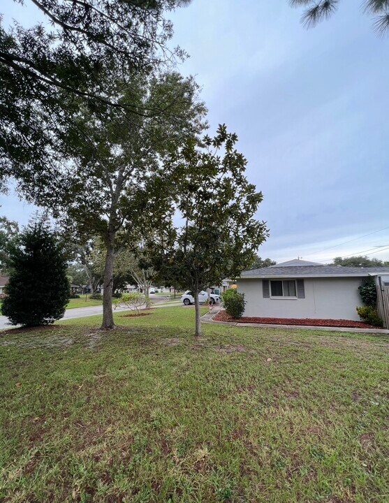 1388 Rose St in Clearwater, FL - Building Photo