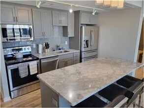 8161 33rd Ave S in Bloomington, MN - Building Photo - Building Photo