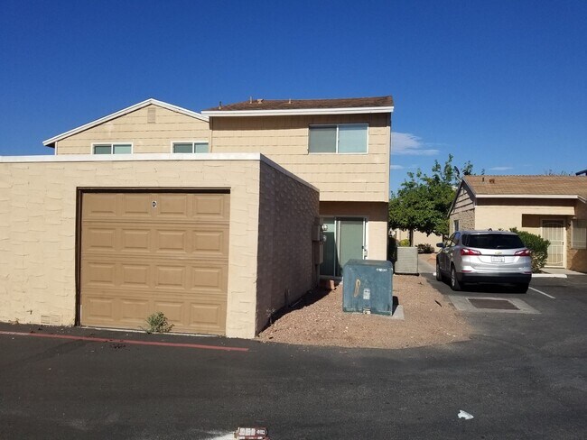 5228 Greene Ln in Las Vegas, NV - Building Photo - Building Photo