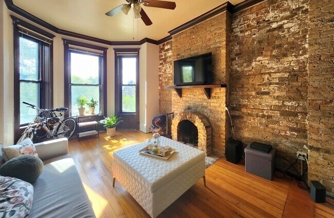 3765 N Kenmore Ave in Chicago, IL - Building Photo - Building Photo