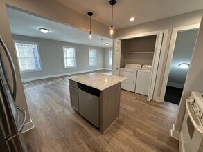 840 Madison Ave SE in Grand Rapids, MI - Building Photo - Building Photo
