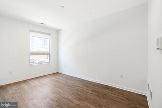 3126 Pierview Ln in Philadelphia, PA - Building Photo - Building Photo