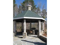 Barbeque Area - Willington Lakes Phase l Apartments in Orangeburg, South Carolina
