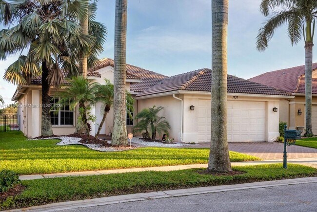 1737 Harbor View Cir in Weston, FL - Building Photo - Building Photo