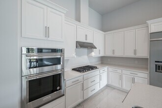 12468 Nautilus Cir in Palm Beach Gardens, FL - Building Photo - Building Photo