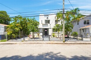 128 NW 9th Ave in Miami, FL - Building Photo
