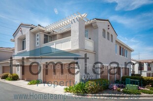 10922 Ivy Hill Dr in San Diego, CA - Building Photo