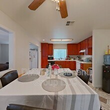 14570 Stonecreek Trail in Hesperia, CA - Building Photo - Building Photo