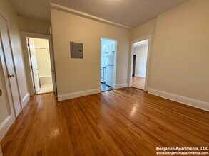 116 Washington St, Unit 63 in Boston, MA - Building Photo - Building Photo