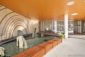 888 W E St-Unit -2503 in San Diego, CA - Building Photo - Building Photo