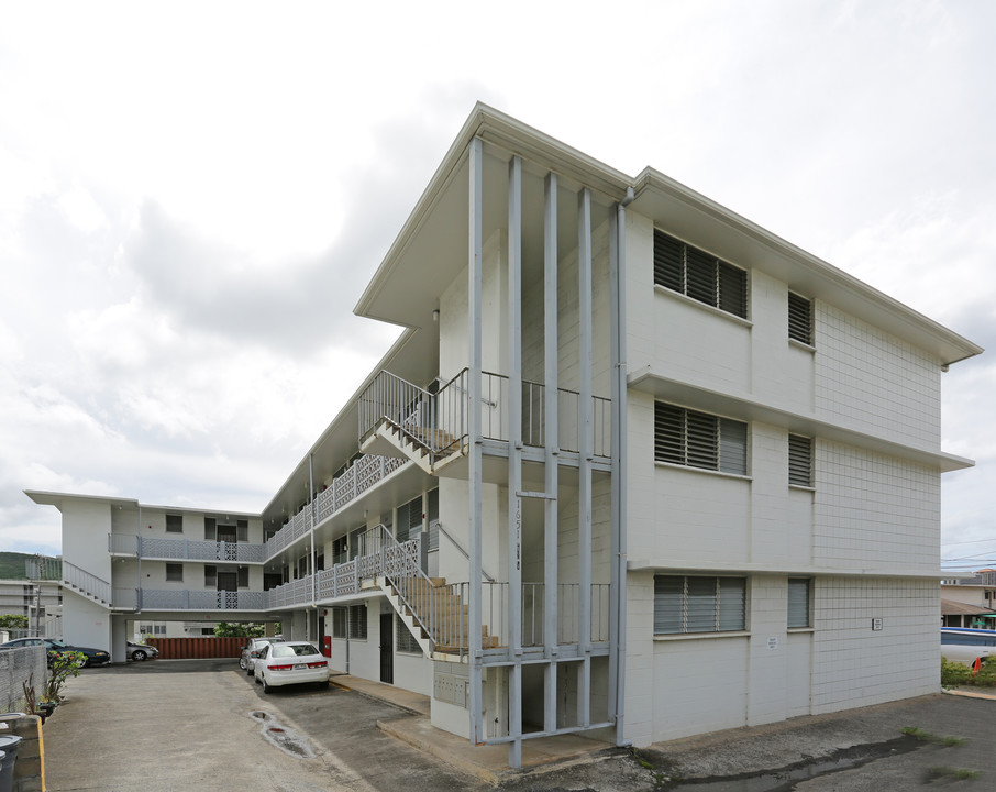 1651 Frog Ln in Honolulu, HI - Building Photo