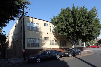 Sheridan West in Los Angeles, CA - Foto de edificio - Building Photo