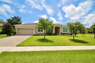 1073 Cavan Dr in Apopka, FL - Building Photo