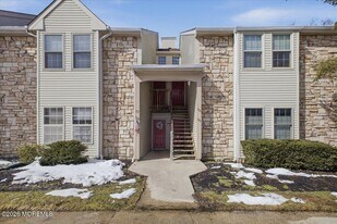 337 Tavistock Rd in Camden, NJ - Building Photo