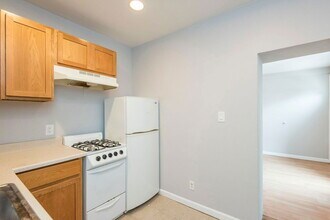 2501 Carpenter St in Philadelphia, PA - Building Photo - Building Photo