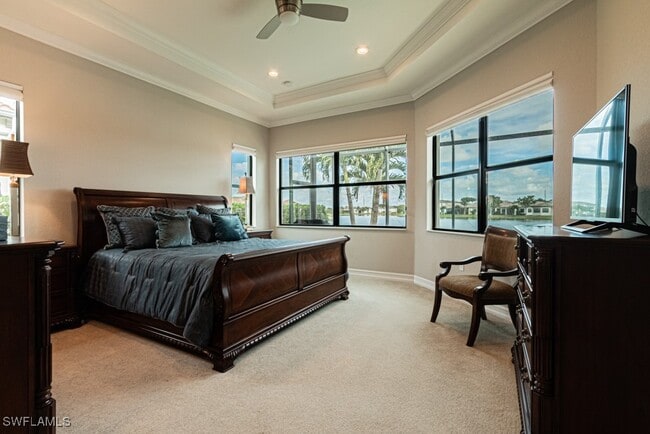 property at 9267 Glenforest Dr