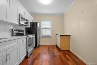 281 Broadway in Bethpage, NY - Building Photo - Building Photo