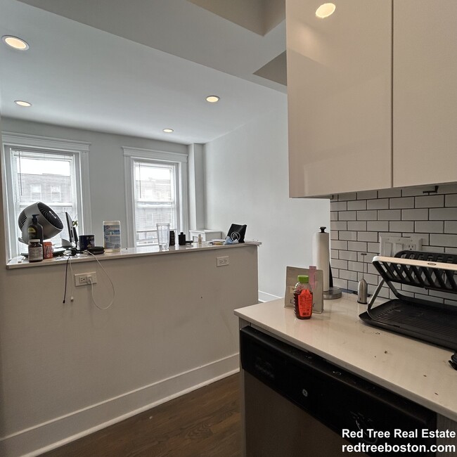 property at 31 Queensberry St