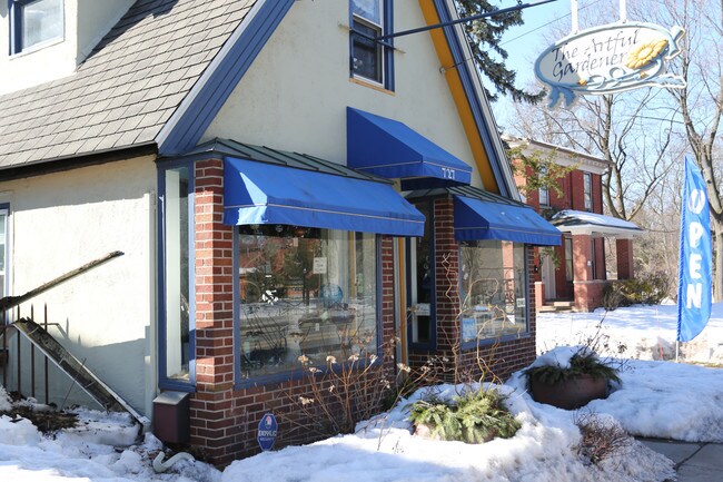 Apartments for rent in Highland District, NY