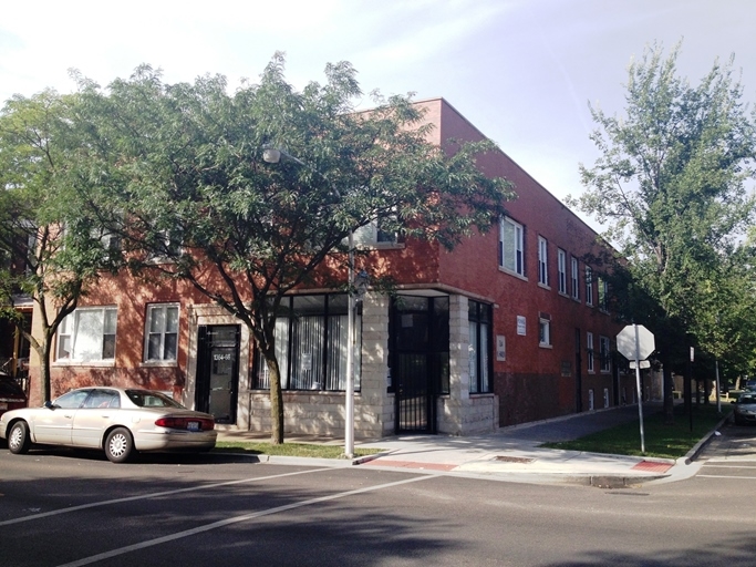 1364 N Hamlin Ave in Chicago, IL - Foto de edificio